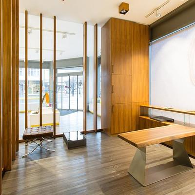  Büromöbel und Büroeinrichtung nach Maß