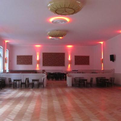 Hotel- und Gastronomiemöbel