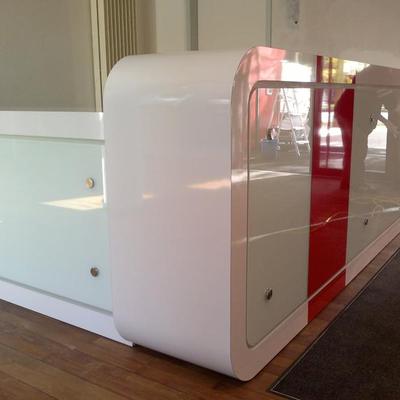  Büromöbel und Büroeinrichtung nach Maß