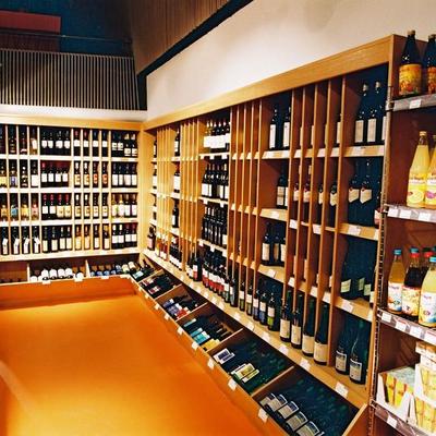  Büromöbel und Büroeinrichtung nach Maß