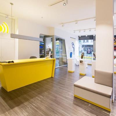  Büromöbel und Büroeinrichtung nach Maß